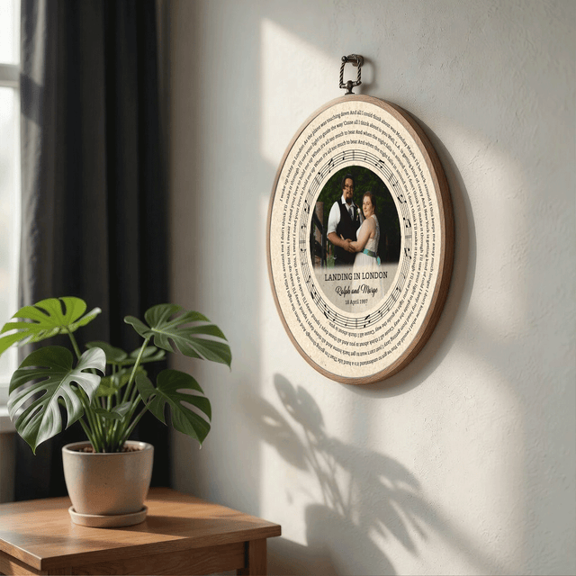 Personalized Song Lyrics Vinyl Record - Framed Round Wall Art - KAMI02