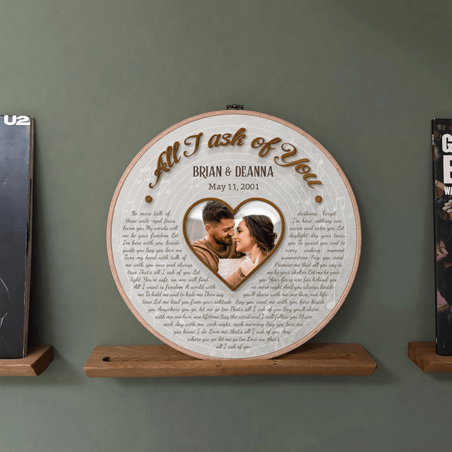 Personalized Song Lyrics Vinyl Record - Framed Round Wall Art - KAMI07