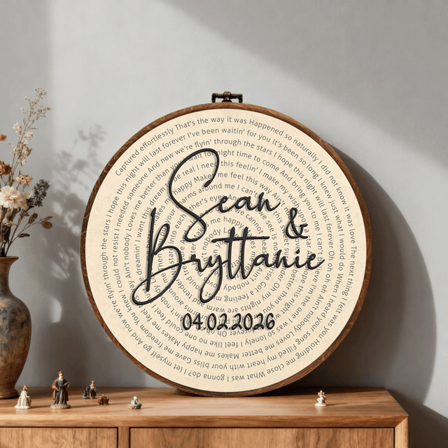 Personalized Song Lyrics Vinyl Record - Framed Round Wall Art - KAMI08