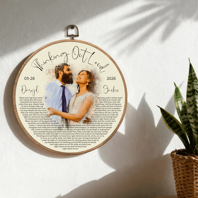 Personalized Song Lyrics Vinyl Record - Framed Round Wall Art - KAMI10