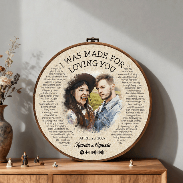Personalized Song Lyrics Vinyl Record - Framed Round Wall Art - KAMI13