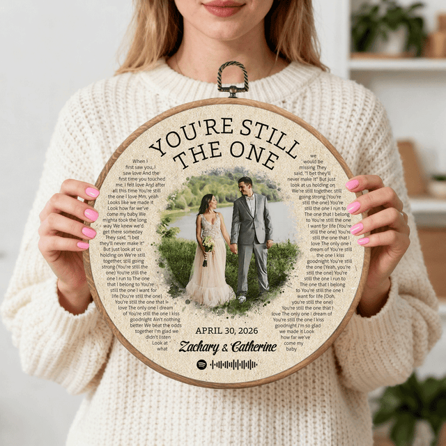 Personalized Song Lyrics Vinyl Record - Framed Round Wall Art - KAMI13