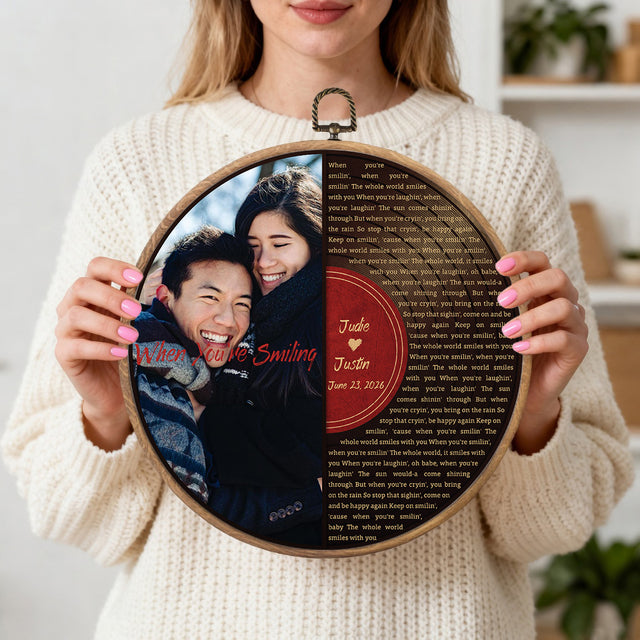 Personalized Song Lyrics Vinyl Record - Framed Round Wall Art - KARL05