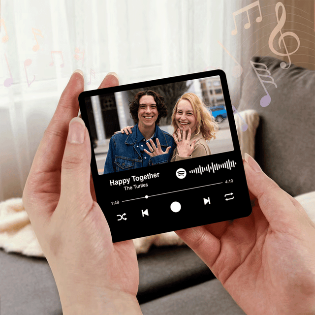 Personalized Music Fridge Magnet Can Play Songs