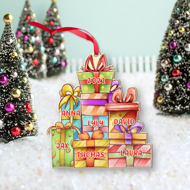 Personalized Family Christmas Ornament, Family Name, Christmas Gift Boxes, Christmas Shape Ornament 2 Sides