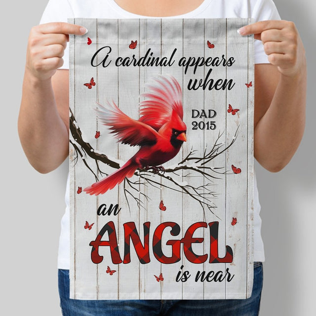 Custom Memorial Garden Flag - A Cardinal Appears When An Angel Is Near