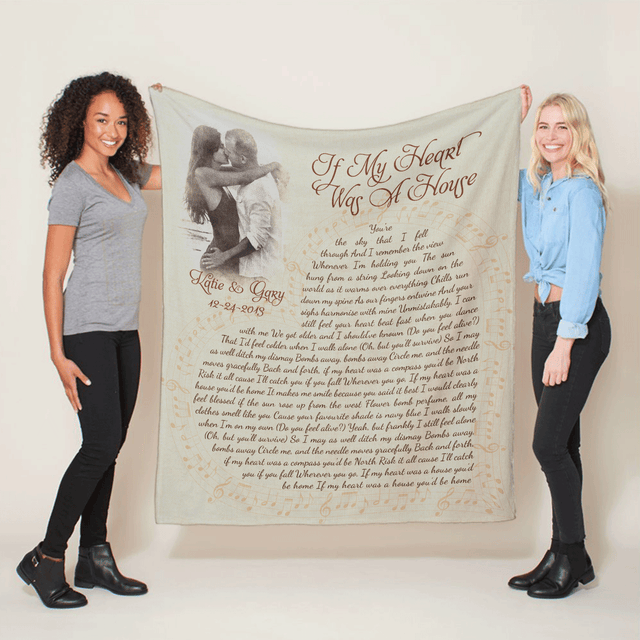 Personalized Song Lyrics Blanket with Photo – A Unique Keepsake