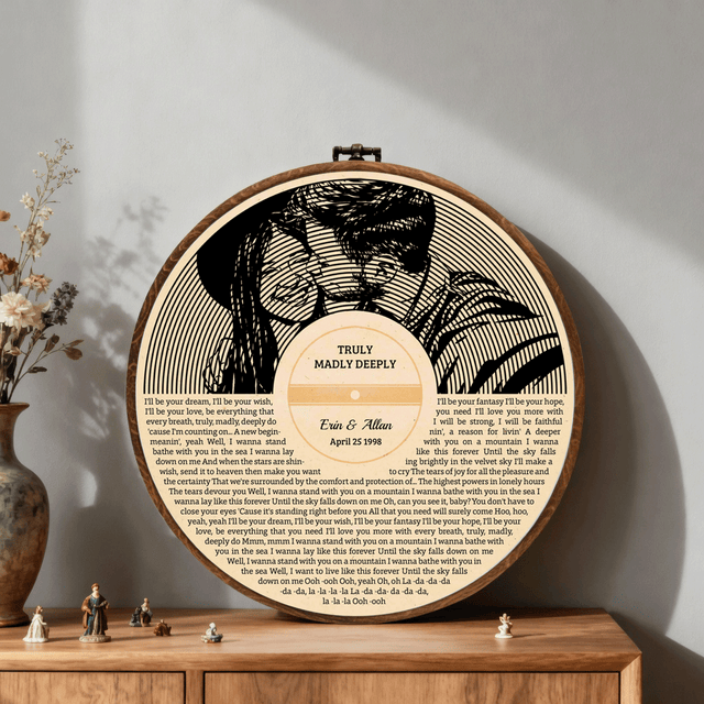 Personalized Song Lyrics Vinyl Record - Framed Round Wall Art - KAMI01