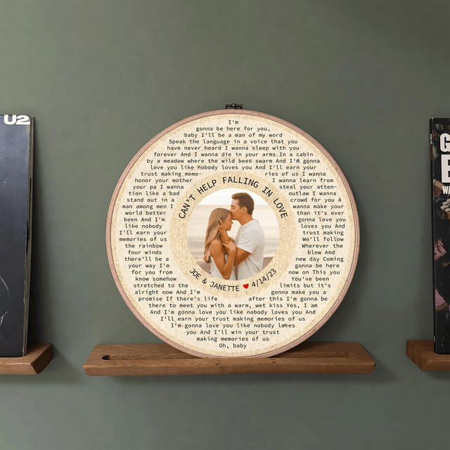 Personalized Song Lyrics Vinyl Record - Framed Round Wall Art - KAMI09