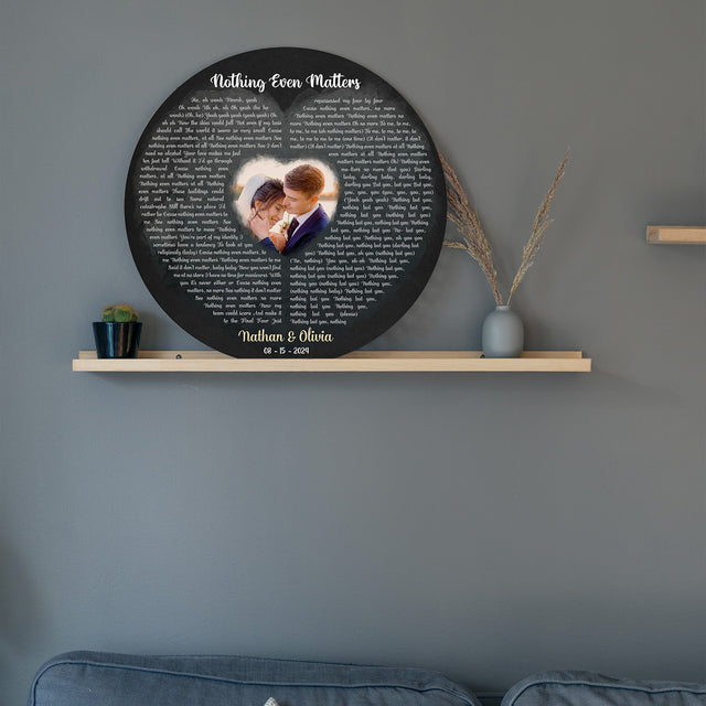 Custom Newly Wedding Couple Portrait Round Sign