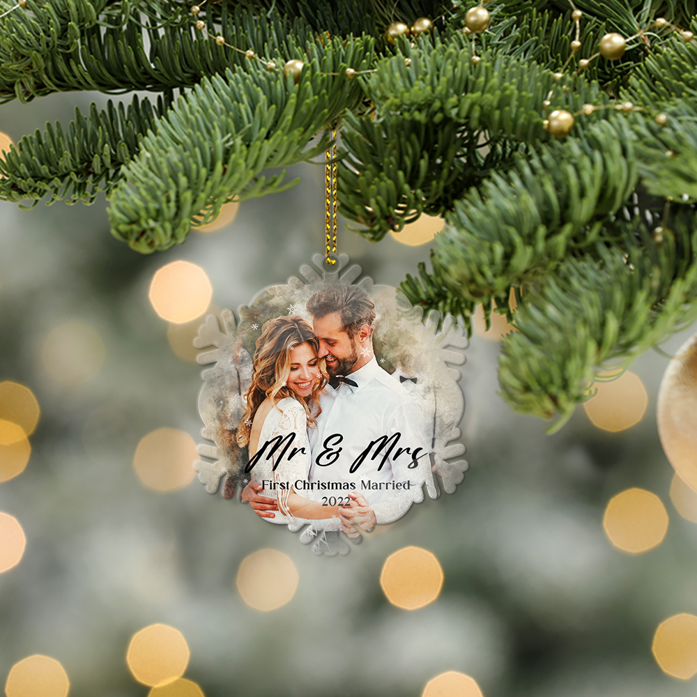 Personalized Name And Photo, First Christmas Married, Mr & Mrs, Christmas Circle Ornament 2 Sided
