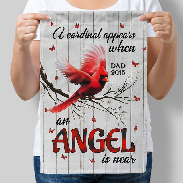 Custom Memorial Garden Flag - A Cardinal Appears When An Angel Is Near