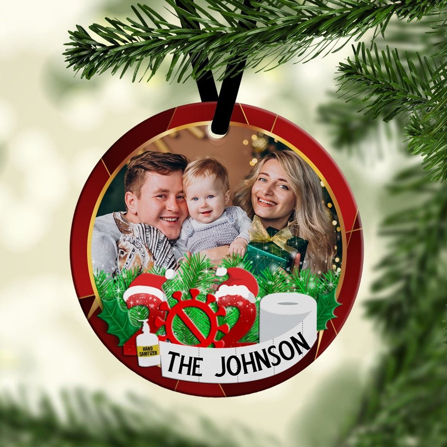 Custom Upload Photo And Family Name 2020 Gold Red Background Decorative Christmas Circle Ornament 2 Sided